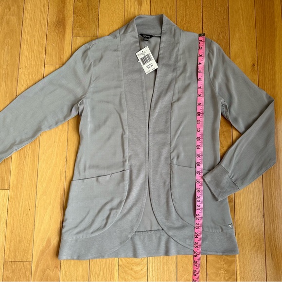 NWT Bundle of two Guess Jackets/ Blazers Gray and Pink Sz S - Picture 10 of 14